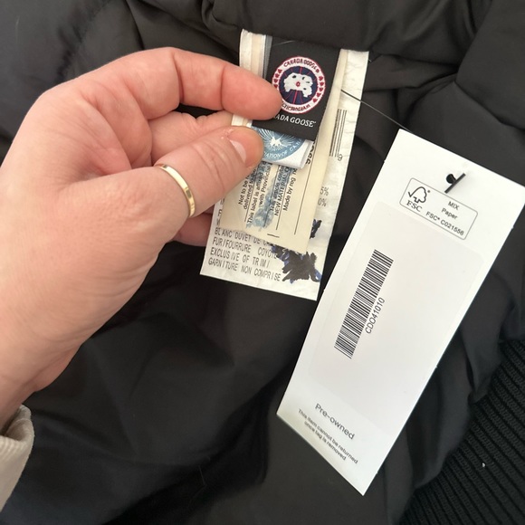 Authentic Gray Canada Goose Jacket, Size Small - Picture 8 of 11
